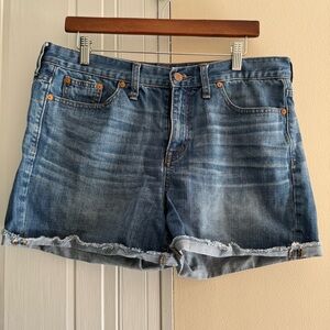 Madewell‎ Raw Edge Denim Jeans Mid-Rise Shorts Women's 100% Cotton Size 31